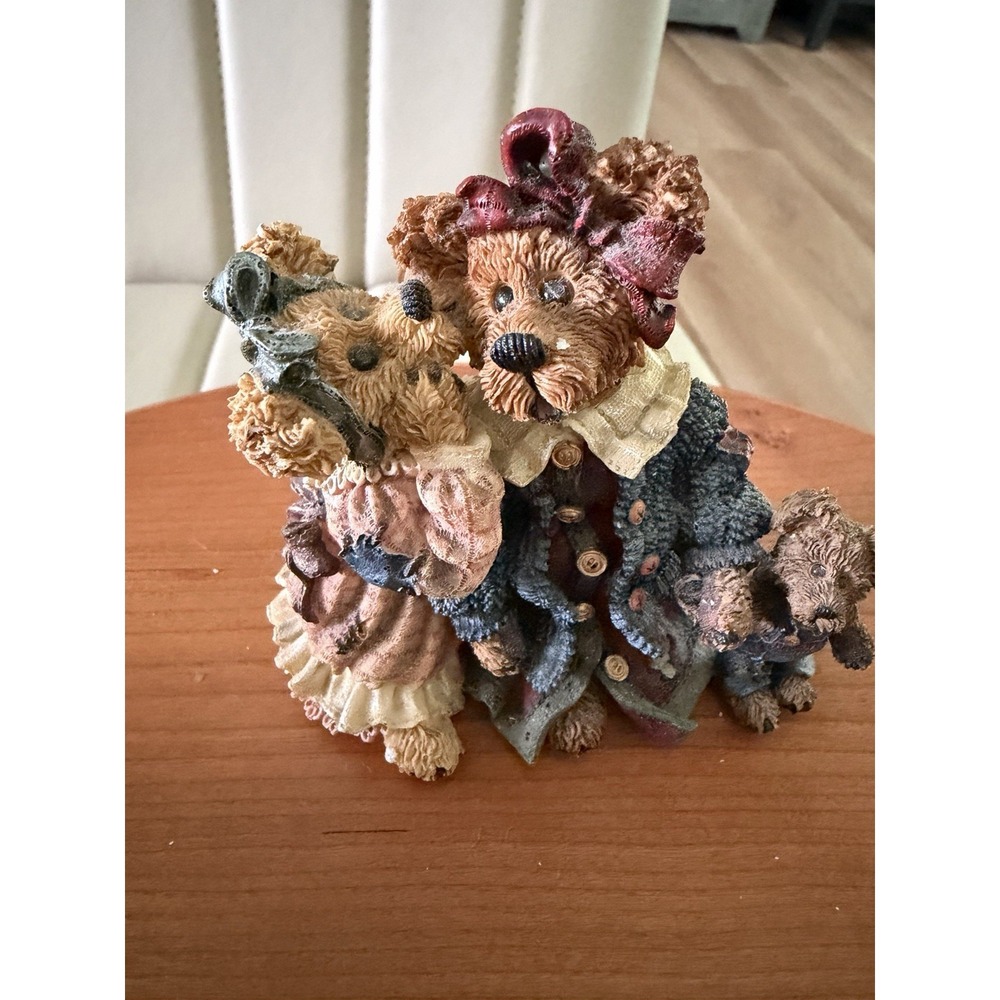 Boyds Bears & Friends Figurine #227705 "Louella & Hedda The Secret" #20E/2819
